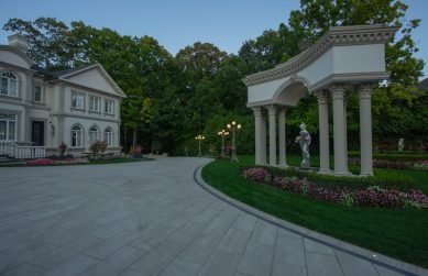 luxury-landscape-design-custom-homes